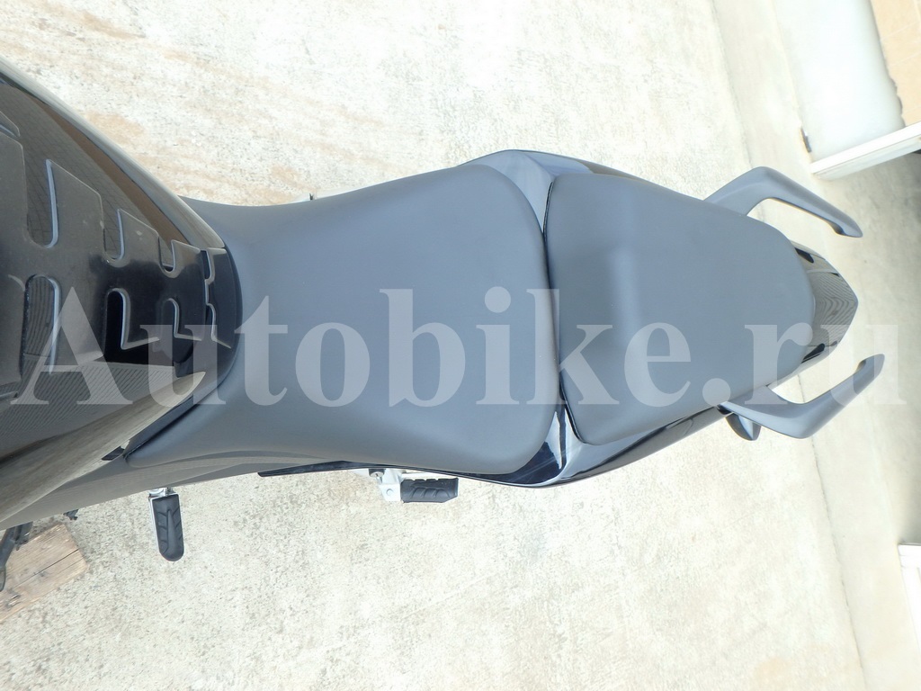 Купить мотоцикл Honda CBR400R 2013 фото 20